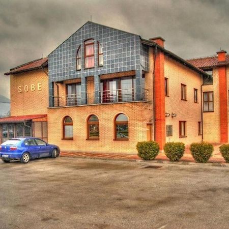 Motel Bella Italia Ilidža Kültér fotó