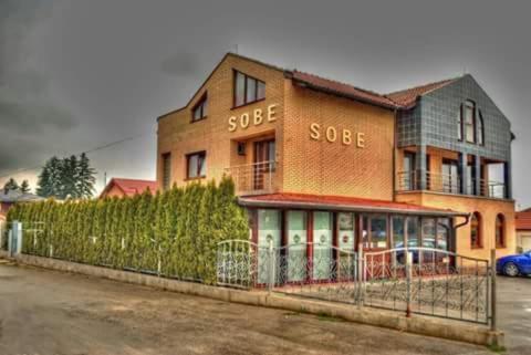 Motel Bella Italia Ilidža Kültér fotó