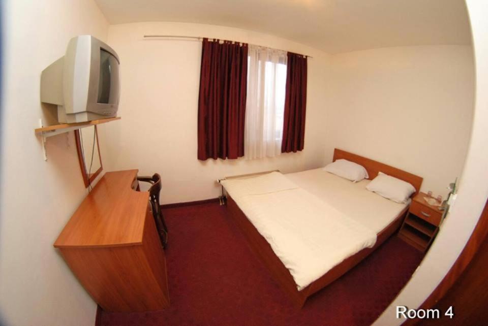 Motel Bella Italia Ilidža Kültér fotó